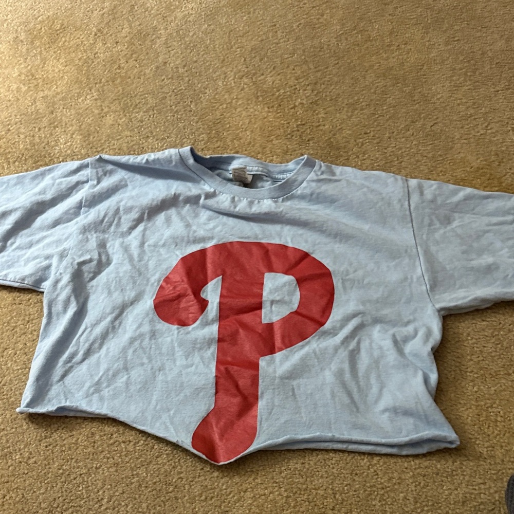 Gildan Light Blue Crop Top with Red Logo